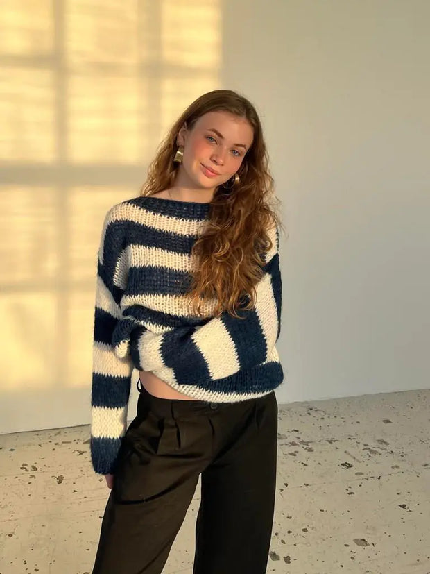 Essential Stripe Trui™