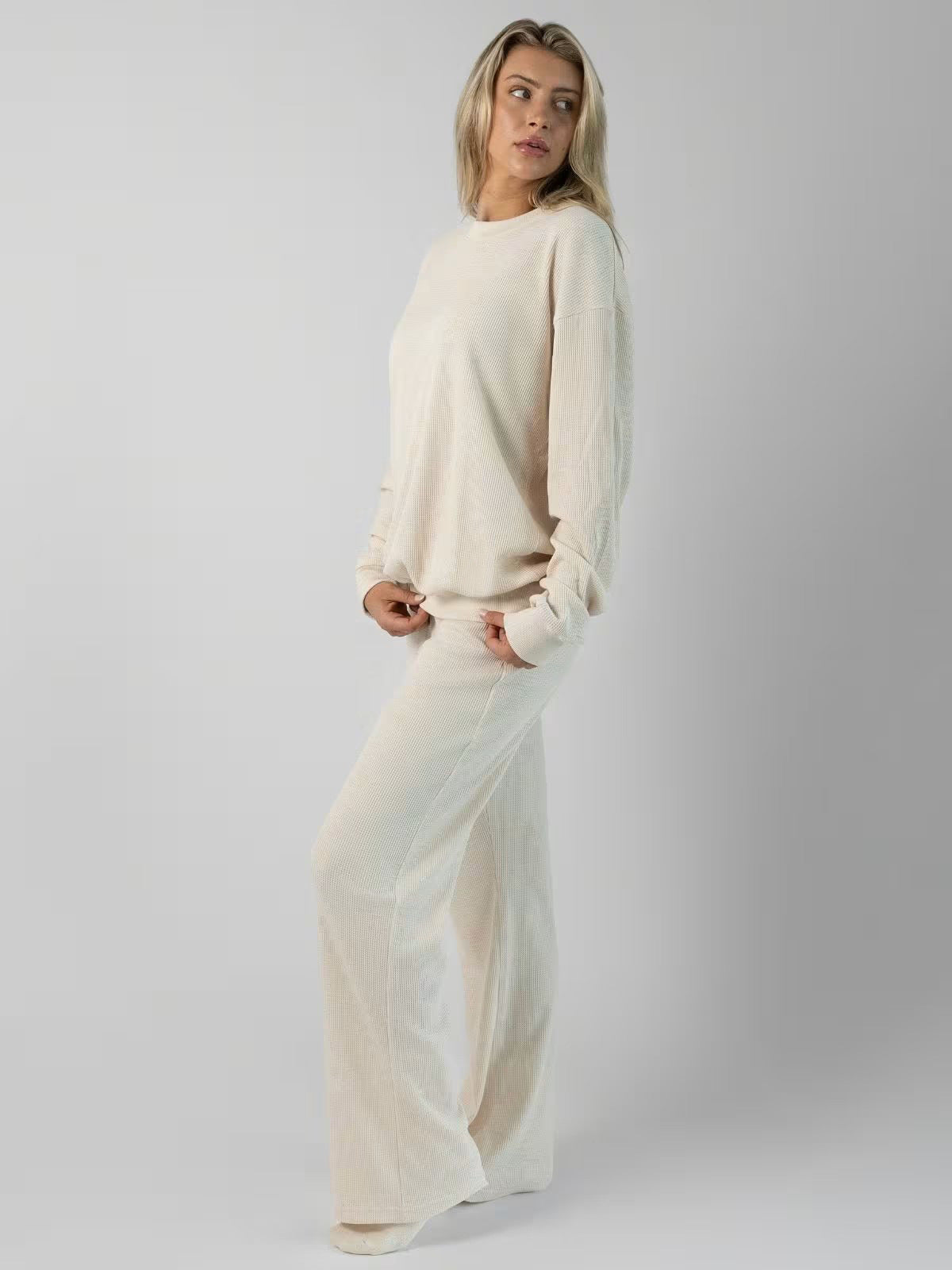 Wide Leg Two-Piece Set – 1+1 Actie