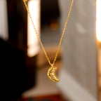 Croissant Luxe™ Ketting