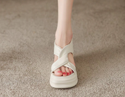 Kora Platform Sandal™